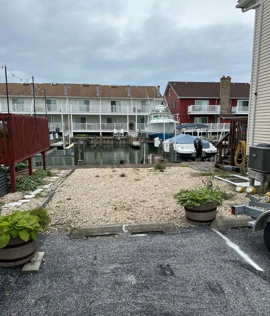 Apartamento Luxury Vacation Home On The Water Ocean City Md